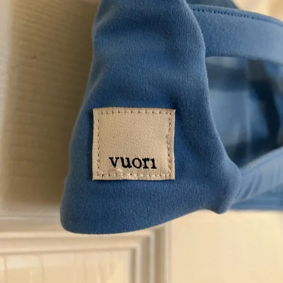 Vuori Yosemite Sports Bra, Small - Picture 5 of 5